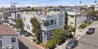 125 4th Street Gallery 1