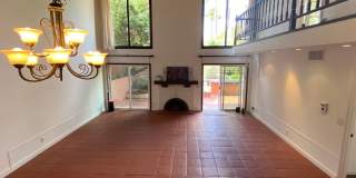 Stunning 3b/2b home with views of the golf course Gallery 7