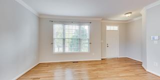 43537 CLIVEDON Court Gallery 3