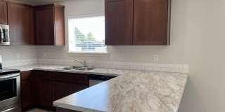C219--Daybreak Gardens Apartments Gallery 16