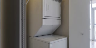 801 N Clark St Gallery 8