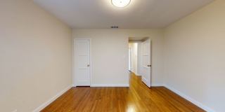 Newly Renovated! 2 bedroom 1 Bath Altadena home with dining room, back porch room and beautiful yard! Gallery 10