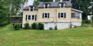 Charming 2 Bedroom/1.5 Bathroom Home in Cockeysville, MD! Gallery 1