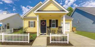 LEO at the Sanctuary Gallery 9