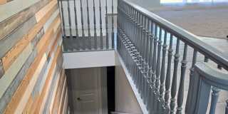 7 Bedroom Home in Bloomington Gallery 29