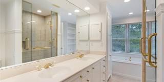 60 Aspatuck Road Gallery 12
