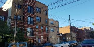 504 Maple Street Gallery 17