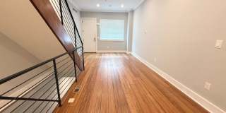 Stunning 4-Bedroom Townhome in Grays Ferry! Available NOW! Gallery 7