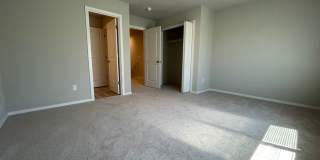 Modern 3-Bed, 2.5-Bath Home with Quartz Counters, Central A/C, and Prime Location! Gallery 22