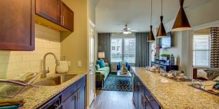 Keller Springs Crossing Apartments Gallery 5