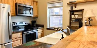 10985 Cayuse Ct. - 4 Gallery 1