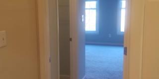 290 Riverbend Dr Gallery 4