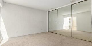 4656 N 40th Street Gallery 18