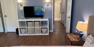 Fully-furnished Sleek 2-bedroom, 2-bathroom Condo in PG Gallery 25