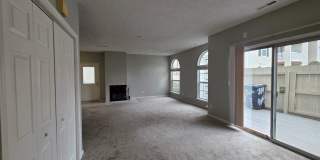 PEMBROKE CROSSING CONDOS Gallery 7