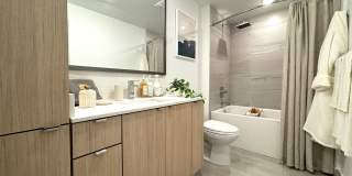 Caroline at Golden Glades Gallery 15