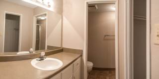 Rosehill Pointe Apartments Gallery 23