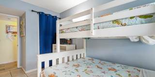 230 Medallion Blvd Gallery 23