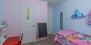 2831 Lavender Gallery 25