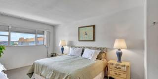 100 Shore Court Gallery 26