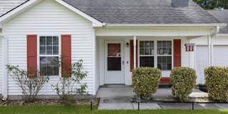 3 bedroom with garage *** Available to move-in by May 20th *** Gallery 1