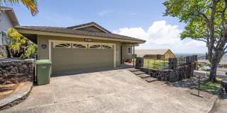 Spacious 4BR 3BA 4 PARKING Home in Newtown, Aiea – 2,316 Sq Ft with Panoramic Views! Gallery 3