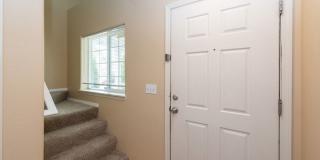 3Bd/2.5Ba in a Well-Liked Bethany Neighborhood ~ Washer/Dryer Included with 2 Car Garage and Fenced Yard!!!! Gallery 4