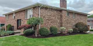 621 N Rogers Ave unit: 2 Gallery 1