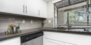 Ridgecrest Apartments Gallery 23