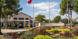 Republic Park Vista Gallery 40