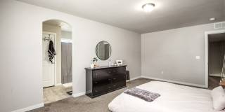 End Townhouse Unit for Rent Gallery 19