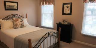 3 Bedroom 2.5 Home in Christiansburg! Gallery 9