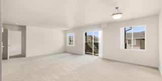 Crown Pointe Apartments Gallery 9