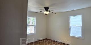 1121 Luther East Gallery 20