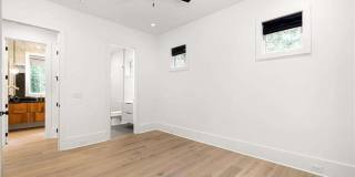 2742 Winding Lane NE Gallery 23