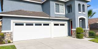 5 bed, 3 bath located in Corona CA! 5 bed, 3 bath located in Corona CA! Gallery 1
