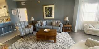 Furnished 2 bedroom 2 bathroom condo Gallery 4