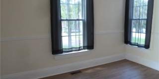 120 W Sixth Street, lower 120 W Sixth Street, lower Gallery 20