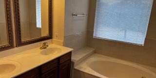 8741 Wickersham Gallery 37