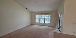 Spacious 4 Bdrm / 2 BA with 2 car garage Gallery 22