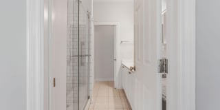 319 W 2nd Avenue Gallery 18