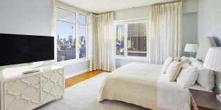 2150 Broadway Gallery 7