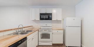 221 E Craig Pl Gallery 12