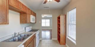 4946 Monitor - 3/Bed 1/Bath - $1495/monthly 4946 Monitor - 3/Bed 1/Bath - $1495/monthly Gallery 1