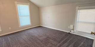 403 E. 6th 1/2 St. Gallery 12