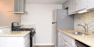 Updated Condo- 5601 Woodrow Gallery 7
