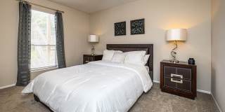 Diamond Lakes Apartment Homes Gallery 12