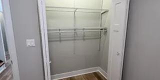 3929 North Southport Avenue Gallery 7