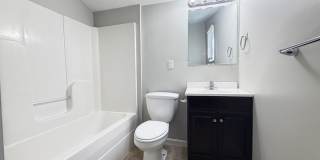 2 bedroom 1 bath home close to Churchill Downs Gallery 13