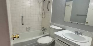 3 Bed 1.5 Bath Gallery 22